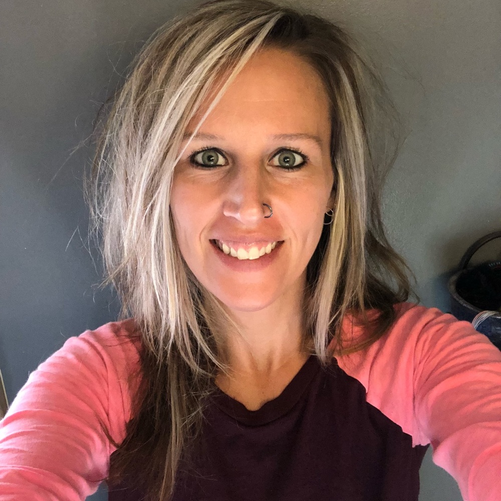 Meet your Posher, Amanda